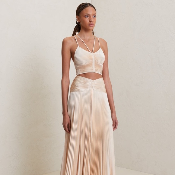 A.L.C. Ari Pleated Crop Top - Picture 3 of 14